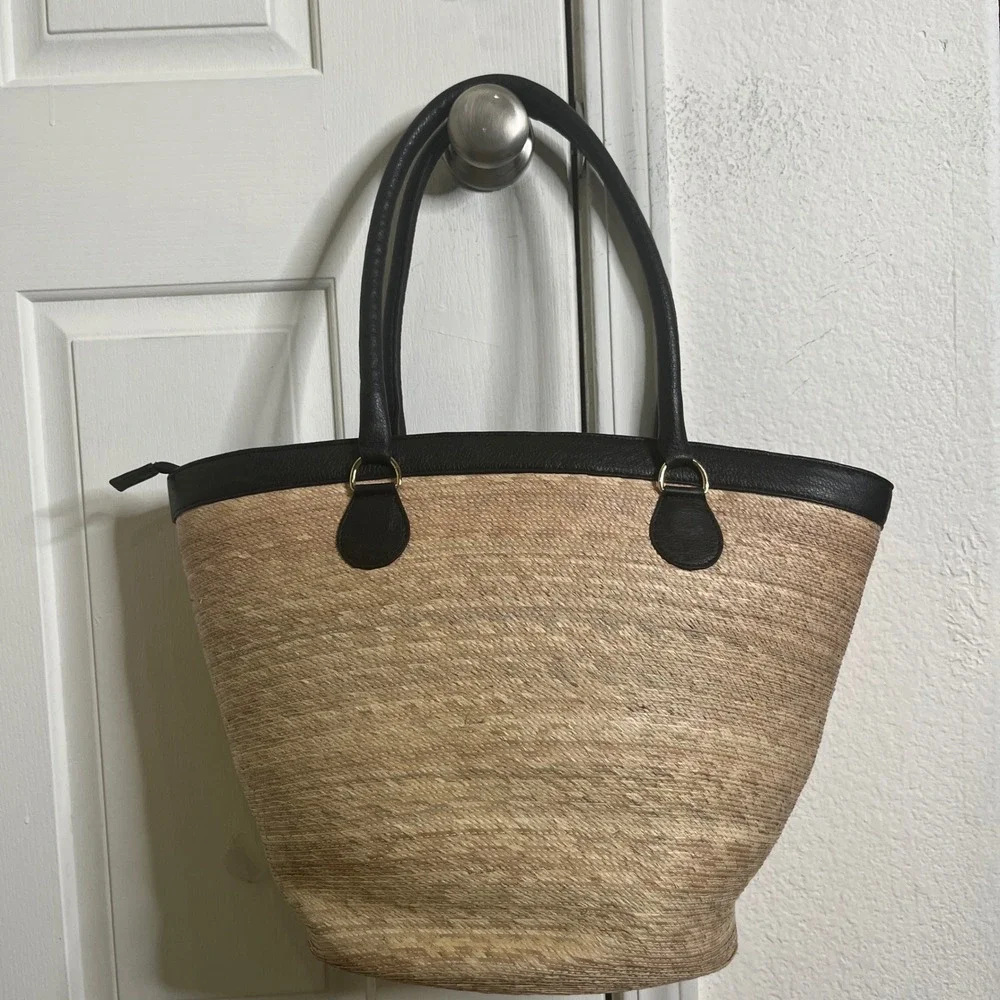 By Del Rio $202 by